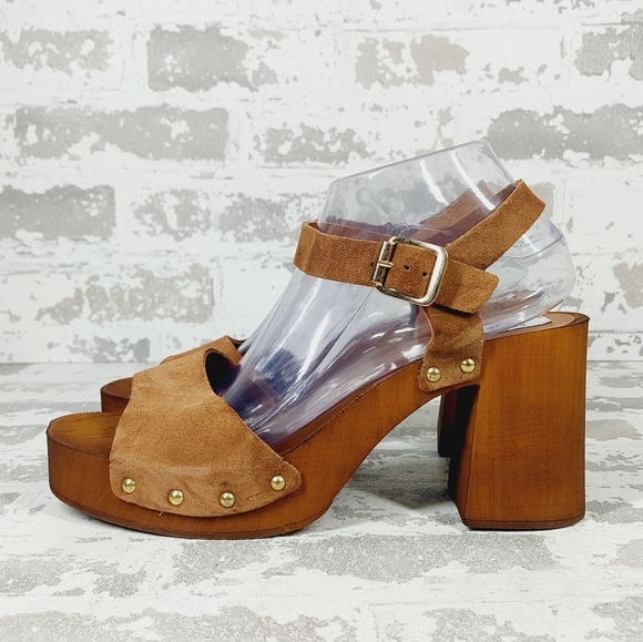 NEW Steve Madden Alabama Platform Brown Suede Wooden Studded Sandals F427 - Picture 1 of 11